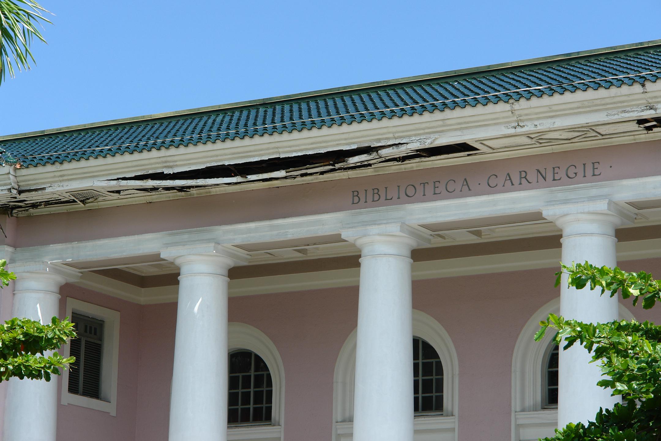 Biblioteca Carnegie - San Juan (Puerta de Tierra) - 2011  00003